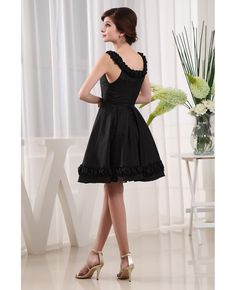 Shop best price a-line square neckline knee-length chiffon homecoming dress  online. Free Shipping and Custom-made. Pro since 2009. Elegant Chiffon Mini Dress With Square Neck, Formal Chiffon Dress With Square Neck, Formal Square Neck Chiffon Dress, Elegant Square Neck Mini Dress For Homecoming, Elegant Square Neck Homecoming Dress, Black Prom Dress Short, Formal Dresses Australia, Chapel Train Wedding Dress, Knee Length Cocktail Dress