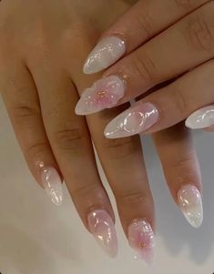 Nail Colors For The Beach, Fashion Nails Classy, Cut Acrylic Nails, Best Nail Colors, Romantic Nails, Estilo Taylor Swift, Summery Nails, Almond Nails Designs, Pretty Gel Nails