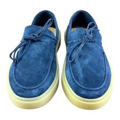 Elevate your style with these Bata moccasins for men. Crafted with genuine leather, these slipper shoes feature a solid blue color and a suede lining. The shoes come in size 42, which is equivalent to US size 8.5-9 and UK size 8. These moccasins are perfect for casual occasions, and the camoscio model adds a touch of sophistication to your outfit. The shoes are made in Italy, ensuring high-quality materials and attention to detail.The outsole and upper material are both made of suede, while the Suede Slip-on Boat Shoes With Suede Lining, Casual Suede Slip-ons With Suede Lining, Casual Suede Slip-ons With Textured Sole, Casual Suede Slip-on Boat Shoes, Casual Low-top Loafers With Suede Lining, Casual Suede Loafers With Stitched Sole, Casual Suede Loafers With Textured Sole, Casual Blue Loafers With Suede Lining, Casual Suede Moccasins With Rubber Sole