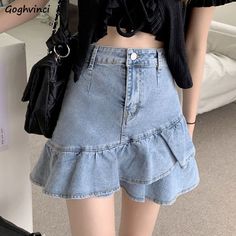 Girls Streetwear, Skirt Streetwear, Streetwear Korean, Streetwear Chic, Fishtail Skirt, Skirts Women, Denim Skirt Women, Jeans Cargo