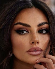 Eye Makeup Inspiration, Mob Wife Makeup, Wedding Guest Makeup, Smokey Eye Makeup, Wedding Hair And Makeup, Glam Makeup, Makeup For Brown Eyes