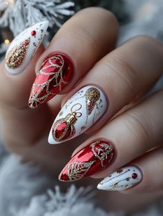 Acrylic Christmas Nail Designs, Acrylic Christmas Nails, Christmas Acrylic Nails, Holiday Manicure, Festive Nail Designs, Elegant Nail Designs, Nails Now