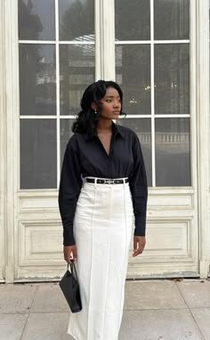 Box Seats Stadium Outfit, Church Clothes Black Women, Work Outfits With Skirts, Modern Classic Outfits, Feminine Style Black Women, Modest Modern Outfits, Clip In Hair Extensions Styles, Mismatched Bridal Party, 22 Inch Hair