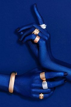 ISABELLE FA JEWELRYFINE JEWELRING ROUGE / 7 Diamond Navette Ring Jewelry Photography Ideas Styling, Rings Photoshoot, Jewellery Fashion Shoot, Ring Photoshoot, Navette Ring, Jewellery Advertising, Photographing Jewelry, Jewellery Photography Inspiration, Jewelry Product Shots