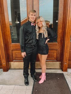 Hoco Couple Outfits, Long Sleeves Homecoming Dress, Hoco 2022, Homecoming Dress Black, Black Graduation Dress, Mac Duggal Prom Dresses, Dress For Teens