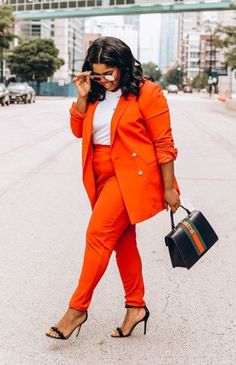 Pretty Work Outfits, Outfits For Plus Size Women, Orange Suit, Plus Size Tips, Chique Outfit, Elegante Casual, Outfit Trends