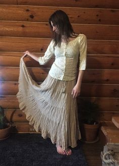 We're inspired by sustainable hemp clothing that puts the earth and the people that make it first. Our personal relationship with our manufacturer in India allows us to stay true to what is important. Using organic materials, sustainable production, and fairly compensating our skillful tailors. You can wear this hemp skirt anywhere or anytime and feel great wearing them. Included in every skirt is our belief for a more sustainable and fair future.  Buy HEMP - heal the planet. 🌱 FEATURES ✔️ Rela Hemp Clothing Woman, Hemp Skirt, Hemp Clothes, Broom Stick, Organic Clothing Women, Hemp Clothing, Personal Relationship, Organic Materials, Organic Clothing