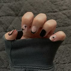 Nails Star Design, Pedicure Nail Ideas, Black Nails Short, Really Short Nails, Aesthetic Nail Art, Elegance Aesthetic, Short Natural Nails, Star Nail Designs, Kids Nail Designs