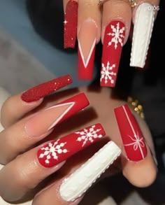 Christmas Nail Designs Acrylic, Red Christmas Nails, Christmas Gel, Long Acrylic Nail Designs, Red And White Christmas, Cute Acrylic Nail Designs, Long Acrylic Nails Coffin