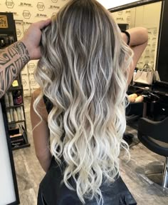 Brown Hair Tones, Rambut Brunette, Long Hair Waves, Hair Done, Balayage Hair Blonde