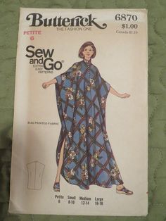 "1970s' Butterick pattern for a misses' Caftan in a size 6 petite. The caftan is loose-fitted with standing collar and button and loop closing. The pattern is uncut, all accounted for, and in very good condition. Bust 30 1/2\", Waist 23\", Hip 32 1/2\". PRICE IS $22.99----SALE FINAL/AS IS/NO RETURNS." Mumu Dress Pattern, Caftan Pattern, Kaftan Pattern, Patron Vintage, Mumu Dress, Butterick Pattern, Retro Mode, Couture Vintage, Sewing Pattern Sizes