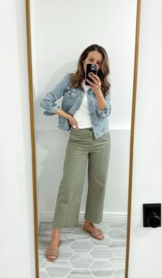 Fitting Room Snapshots – J.Crew & LOFT Cropped Pants Outfit, Healthy Dinner Recipes For Family, Bites Recipes, Dinner Recipes For Family, Olive Pants, Teaching Outfits, Spring Work Outfits, Fitting Room, Chicken Bites