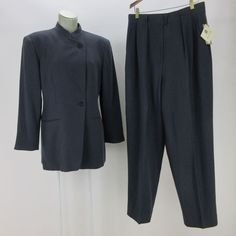 Jones New York Pant Suit 12 Navy Worsted Wool Double Breasted 2pc Blazer Pants #JonesNewYork #PantSuit Pirate Woman, Suit Pant, Pant Suit, Blazer Fashion, Jones New York, Salwar Suits, Blazer Coat, Inspirational Women