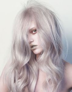 Silver hair Lilac Blonde Hair, Color Rubio, Violet Hair, Lavender Hair, Hair Envy, Cool Hair Color