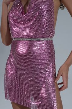 Feel glamorous and romantic in our Super Sparkle Pink Crystal Chainmail Dress. Flattering draped detail in the neck and a backless design make this dress truly spectacular. Diamante chains complete the look like a statement belt. Capture your dreamy, feminine look. Description: Material: 100% Aluminum Pattern: Solid Sleeve Type: Sleeveless Neckline: Halter Neck Feature: Sparkle Package Include: 1 Dress Set If you need to get it made in another color, please email us service@shinygal.com Size: XS/ S / M / L / XL Model wears: UK S/ EU S/ US SModel's height: 175 cm/5'9” Size Guide: XS - Bust / Hips S - Bust / Hips 37" M - Bust / Hips 38" L - Bust / Hips 40" XL - Bust / Hips 43" Custom - Give us your size details and we'll make the dress based on your size. You are suggested to include your si Statement Belt, Chainmail Dress, Body Figure, Sparkle Dress, Kylie Minogue, Backless Design, Pink M, Chain Mail, Dress Set