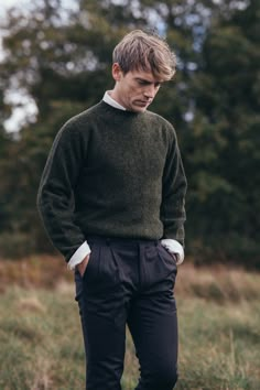 Shetland Sweater, Academia Aesthetic Outfit Men, Scotland Men, Academia Aesthetic Outfit, Sweater Outfits Men, Aesthetic Outfits Men, Academia Style, Ivy Style