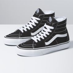 Vans Sk8 Hi Pro, Fire Shoes, Sneaker Heads, Vans Original, Vans Store, Vans Sk8 Hi, Aesthetic Shoes, Vans Black