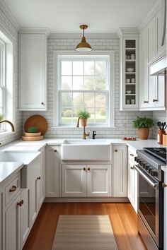 White kitchen with vertical subway tile backsplash Small All White Kitchen Ideas, Timeless Kitchen Backsplash Ideas, White Cabinet Kitchen Ideas, Subway Tile Layout, Small White Kitchen Ideas, White Subway Tile Kitchen Backsplash, Vertical Subway Tile, Small White Kitchen, Best Backsplash