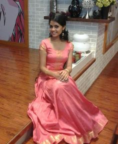 Pattu Pavada Women, Pattu Pavada, Indian Gowns Dresses, Latest Images, How To Pose, Beautiful Saree