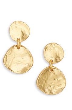 Frame your face in organic shine with these molten disc drop earrings polished to perfection. 1 1/2" drop Post back 24k-gold plate or sterling silver Imported Fragrance Cologne, Hairstyling Products, Rollerball Perfume, Makeup Bronzer, Disc Earrings, Makeup Gift, Earrings In Gold, Cake Pop, Fragrance Design