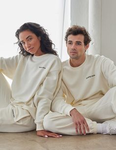 The Basics White Sand Unisex Crewneck is made with our Premium Blend Fleece and is designed to be worn year-round, made to last.   Size: Model is 6'0" and wearing a size Large. Fit:  Relaxed, Unisex Fit  Color:  White Sand  Composition:  70% Cotton, 30% Polyester  Features:  Super Soft, Pre-Shrunk ,  Embroidered Logo on Left Chest Crew Neck Top For Winter Lounging, Crew Neck Winter Lounging Tops, Crew Neck Tops For Lounging In Winter, Winter Lounging Tops With Crew Neck, Winter Lounging Crew Neck Tops, Cream Letter Print Sweatshirt For Loungewear, Crew Neck Sweats For Winter Lounging, Crew Neck Sweats For Lounging In Winter, Cream Fleece Crew Neck Top