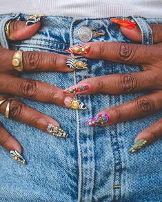 Nails, nails inspiration. Nail art New Years Nails Colorful, Funky Colorful Nails, Nail Pose Ideas, Chakra Nail Art, Different Color Nails On Each Hand, Hippie Nail Ideas, Two Different Colored Nails On Each Hand, Trippy Nail Designs, Collage Nails