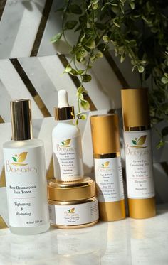 Treat your self to this simple 5 step skin care routine that will help your skin to regenerate, detoxify and rejuvenate in the most natural, organic and practical way possible! Our pure and potent formulations will deliver visible and long-lasting age-defying results. Included are 5 full-size products, delicately wrapped and placed in an beautiful box , our kits is the perfect for gifting friends or as the ultimate treat for you. Now you can customized your Biobeauty Kit according to your skinca Puffy Eye Cream, Acne Soap, Aloe Vera For Face, Green Tea Soap, Vitamin C Cream, Tea Soap, Hydrating Eye Cream, Turmeric Soap, Organic Bar Soap