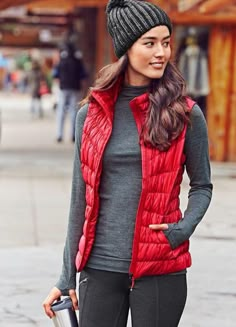 Red Vest Outfits For Women, Vest Street Style, Pijamas Women