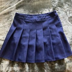 Never Worn- Great Condition. Waist 16” Length 16.5” Side Zipper, Shorts Underneath. Waist Is Not Stretchy. Fitted Short School Uniform Skirt, Fitted Short Length School Uniform Skirt, Blue Pleated Skirt For School, Fitted Blue Mini Skirt With Short Inseam, High Waist School Uniform Mini Skirt, Blue High Waist Fitted Tennis Skirt, Lined Mini Skirt For School, Lined Short Mini Skirt For School, Navy Pleated Skort