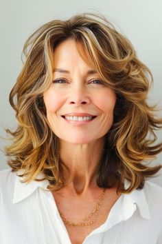 31 Chic Curly Hairstyles For Women Over 50 For A Style Refresh - The Hairstyle Edit Hair Styles For 60+ Women, Statement Hairstyles, Youthful Hairstyles, Layered Pixie Cut, Gray Hairstyles, Haircuts For Medium Length Hair, Hairstyles For Women Over 60, Gorgeous Hairstyles, Stunning Hairstyles