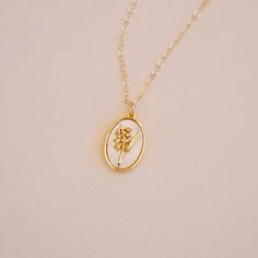 Birth Flower Necklace, Floral Necklace Jewelry, Gold Birth Flower Necklace, Delicate Flower Shaped Birth Flower Necklaces, Elegant Birth Flower Pendant Necklaces, Lily Of The Valley Necklace, Minimalist Birth Flower Pendant Necklace, Lily Of The Valley Jewelry, Lily Flower Necklace