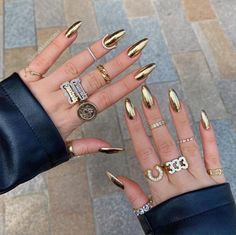 Golden Nails, Chrome Nail Art, Nails Yellow, Chrome Nails Designs, Nails Prom, Minimalist Nails, Fire Nails