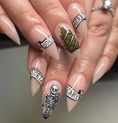 Nail art by Hand it to Heather in Scranton PA Anti Christmas Nails, Emo Christmas Nails, Grunge Christmas Nails, Metalhead Nails, Goth Christmas Nails, Cute November Nails, Nails Emo, Emo Nails