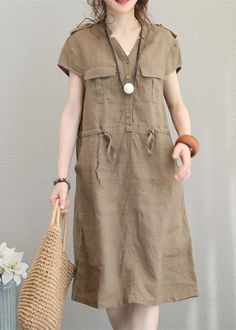 boutique khaki linen dresses plus size linen clothing dresses Elegant drawstring v neck midi dress Materials used: cotton linenMeasurement:Size L/US12-14/EUR42 length 101cm / 39.39"bust 100cm / 39"Shoulder 40cm / 15.6"Sleeve length 11cm / 4.29"Size XL/US16-18/EUR44 length 102cm / 39.78"bust 104cm / 40.56"Shoulder 41cm / 15.99"Sleeve length 12cm / 4.68"This dress is made of cotton or linen fabric, soft and breathy. Flattering cut. Makes you look slimmer and matches easlily.We ship worldwide.Track Tunik Linen, Sukienki Plus Size, Linen Dress Women, Salwar Kamiz, Summer Linen Dresses, Cotton Linen Dresses, V Neck Midi Dress, Cute Clothes, Dresses Women