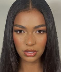 Ethereal Women, Grad Makeup, Glamour Makeup Looks, October Mood, Soft Natural Makeup, Full Coverage Makeup, Natural Beauty Makeup, Clear Healthy Skin, Brown Eyeliner