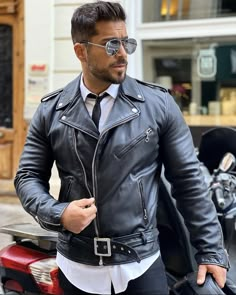 Leather Jacket Outfit Men, Biker Jacket Men, Black Leather Biker Jacket, Stylish Men Casual, Leather Jacket Outfits, Dapper Men