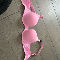 Brand New Pink Stretch Push-up Nursing Bra, Cute Bras Push Up, Pink Bras, Vs Pink Bras, Victoria Secret Pink Bras, Bra Image, Shoe Nails, Womens Lingerie, Vs Bras