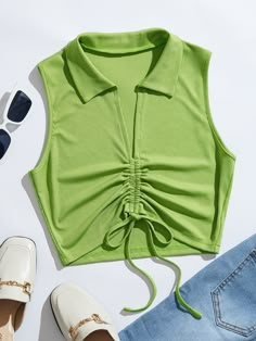 Verde Casual Collar  Tela Liso Tank Embellished Elástico Alto Verano Tops & Blusas & Camisetas de Mujer Tank Top Over Shirt Outfits, Ribbed Knit Tank Top, Sports Wear Fashion, Stylish Crop Top, Crop Top Designs, Shirt Outfits, Drawstring Top, Women Tank Tops