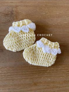 Easy Easter theme crochet hat and booties sets Crochet Patterns Newborn, Crochet Aurora, Premie Clothes, Newborn Crochet Booties, Baby Bootees