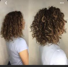 Curly Bob Haircuts, Short Curly Bob Hairstyles, Natural Curly Hair Cuts, Bob Haircut Curly, Medium Curly Hair Styles, Hair 2018, Haircuts For Curly Hair, Side Swept, Penteado Cabelo Curto