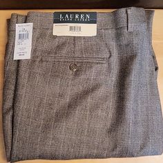 Lauren Ralph Lauren Pleated Front & Cuffed Pants Men's Size 42wx32l Cream Neilpqqx0083 100% Wool Brand New W/ Tag Brand New, Clean, Refer To Pictures Ships Fast Casual Luxury Ralph Lauren Pants, Classic Fitted Ralph Lauren Pants, Luxury Fitted Ralph Lauren Pants, Classic Ralph Lauren Formal Pants, Ralph Lauren Casual Relaxed Fit Pants, Mens Dress Slacks, Ralph Lauren Trousers, Mens Slacks, Tweed Pants