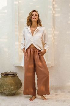 SUMMER Pants - clay linen Clay Pants Outfit, Printed Linen Pants Outfit, Linen Trousers Outfit Winter, Mystic Archetype, 2024 Wardrobe, Shirt Dress Summer, Summer Closet, Beachwear Fashion, Weather Day