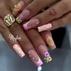 Almond Nails Inspiration Funky Color Nails, Hippie Nail Art Boho, Hippie Nail Ideas, Fun Summer Nails Acrylic, Funky Acrylic Nails, Lsd Nails, Funky Nail Art Designs, Festival Nail Art, Rave Nails