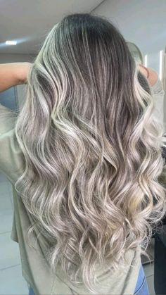 Grey Brown Hair, Hair Color 2017, Grey Ombre Hair, Brown Ombre Hair, Black Hair Color, Hair Ombre, Grey Ombre, Trendy Hair Color, Grey Hair Color