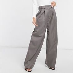 Topshop Tailored Pleated Pants In Mocha Size 10 Never Worn - New With Tags Gray Wide Leg Pants With Belt Loops For Work, Chic Gray Pants For Workwear, Chic Gray Pants For Work, Chic Gray Pants, Gray High Waist Pants For Work, Chic Gray High-waisted Wide Leg Pants, High Waist Gray Pants For Work, Chic Tailored Gray Pants, Chic Gray Wide Leg Pants For Work