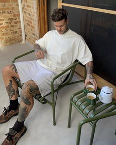 Oni Tattoo, Comfy Pants, Men Fashion Casual Outfits, Body Goals, Style Board, Small Tattoos, Hoodies Men, Casual Style, Casual Outfits