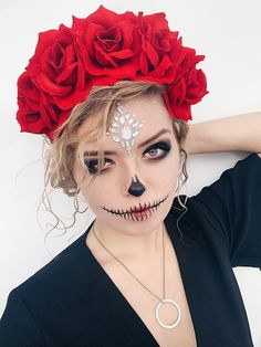 Mexican Halloween Makeup, Mexican Make Up, Dia De Los Muertos Makeup For Women, Simple Catrina Makeup, Cheap Easy Halloween Costumes, Parents With Baby, Mexican Halloween Costume, Mexican Makeup, Catrina Costume