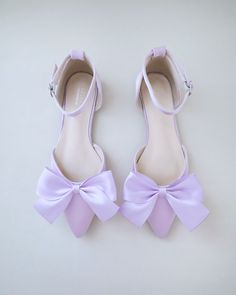 Summer Wedding Bridesmaids, Quinceanera Shoes, Fall Wedding Shoes, Bridesmaids Shoes, Purple Flats, Flower Girl Shoes, Holiday Shoes, Pointy Toe Flats, Purple Bows