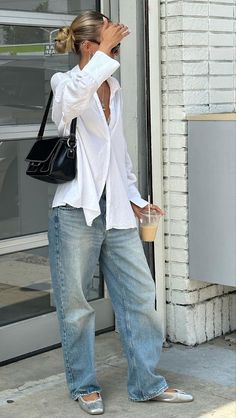 Looks Jeans, Flats Outfit, Outfit Jeans, Looks Street Style, Stockholm Fashion, Mode Vintage, Looks Style