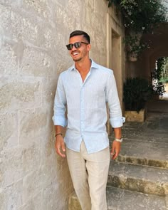 Destination Wedding Guest Outfit Men, Men Graduation Guest Outfit, Casual Men Outfits For Wedding, Mens Summer Party Outfit, Male Rehearsal Dinner Outfit, Beach Proposal Outfits Men, Men’s Winery Outfit, Men’s Hamptons Style, Hot Weather Wedding Guest Outfit Men